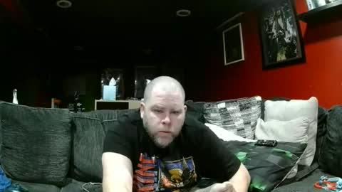 Snapshot of sexydadfigure chatting on April 2026 10:46:01 AM Sexydadfigure online show from April 2026 10:46:01 AM