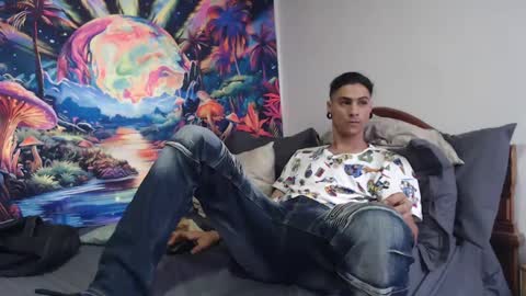 Snapshot of sexydarkhunter2 chatting on September 2025 10:22:02 PM Mike online show from September 2025 10:22:02 PM