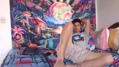 Snapshot of sexydarkhunter2 chatting on December 2025 09:54:01 PM Mike online show from December 2025 09:54:01 PM