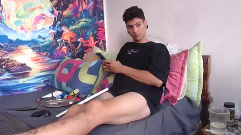 Snapshot of sexydarkhunter2 chatting on February 2026 06:06:01 PM Mike online show from February 2026 06:06:01 PM