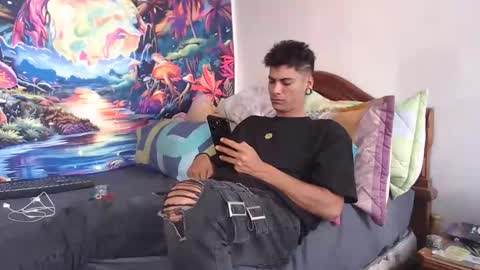 Snapshot of sexydarkhunter2 chatting on February 2026 06:15:02 PM Mike online show from February 2026 06:15:02 PM