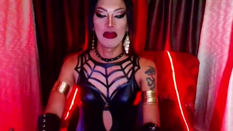 Devine online show from July 2026 09:17:02 PM