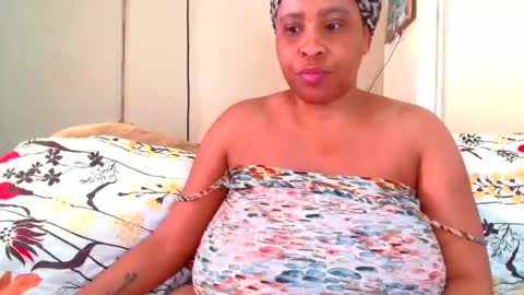 sexyebonylove89 online show from April 2026 08:42:01 AM