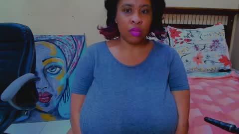 sexyebonylove89 online show from July 2026 06:32:01 AM