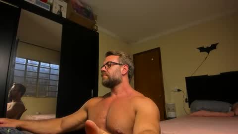 Snapshot of sexyflightz chatting on March 2026 04:25:01 PM chris online show from March 2026 04:25:01 PM