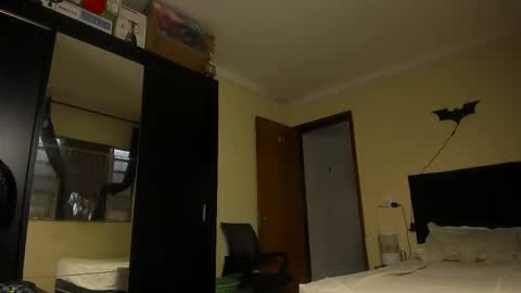 Snapshot of sexyflightz chatting on March 2026 05:41:02 PM chris online show from March 2026 05:41:02 PM