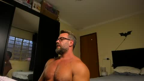 chris online show from April 2026 05:06:02 PM