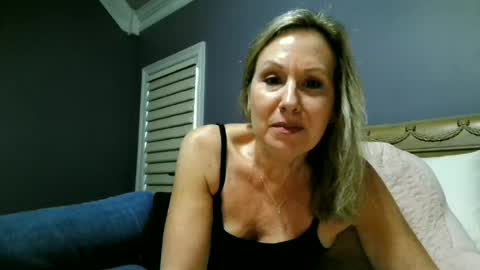 LisaisLuscious online show from June 2026 02:25:02 PM