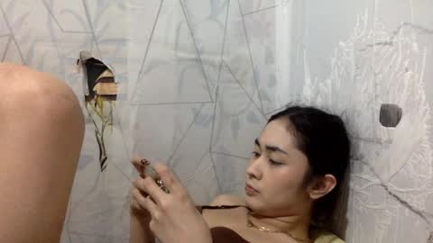 Snapshot of sexygoddessjade chatting on April 2026 04:23:02 AM miss jade so online show from April 2026 04:23:02 AM