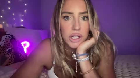 Snapshot of sexygoodvibebabe69 chatting on February 2025 08:31:01 AM Ashley Love online show from February 2025 08:31:01 AM