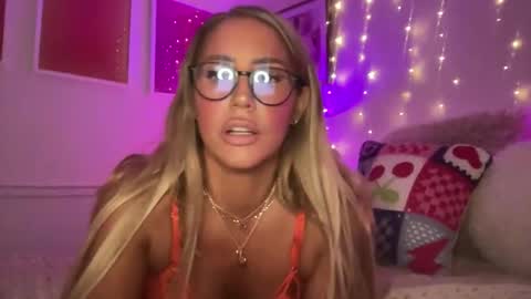 Ashley Love online show from April 2026 07:50:02 AM