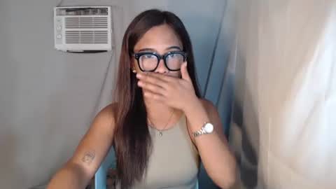 Snapshot of sexyguinevere chatting on January 2026 04:50:01 AM Guine3 online show from January 2026 04:50:01 AM