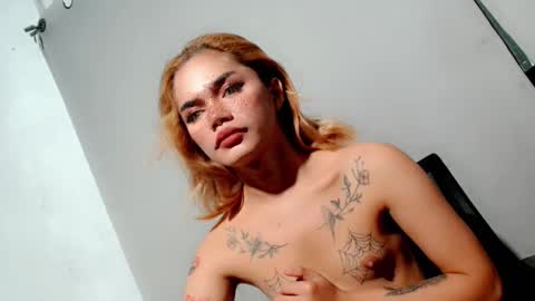 Snapshot of sexyhotbabe18 chatting on March 2026 12:04:02 AM sexyhotbabe18 online show from March 2026 12:04:02 AM