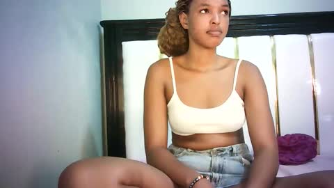 Snapshot of sexyjaz20 chatting on October 2025 01:40:01 AM sexy jaz online show from October 2025 01:40:01 AM
