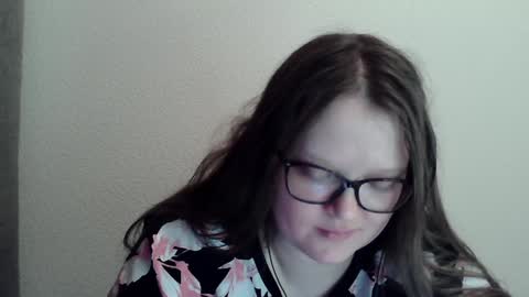 Kate online show from February 2025 04:35:02 AM