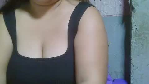 Snapshot of sexykittymom chatting on February 2026 07:31:01 PM sexykittymom online show from February 2026 07:31:01 PM