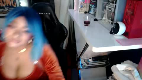 SEXYLATINCOUPLE online show from February 2025 07:29:01 AM