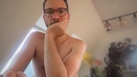 sexyleo8282 online show from June 2026 05:28:02 PM