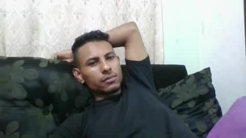 Snapshot of sexyleon69 chatting on May 2026 02:29:02 AM Sexy leon online show from May 2026 02:29:02 AM