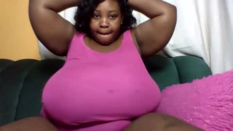 sexylo52 online show from May 2026 10:21:01 AM