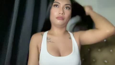 maxine online show from July 2026 05:20:02 AM