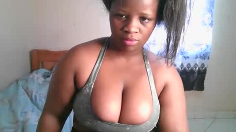 Snapshot of sexylucy33 chatting on February 2026 10:25:01 AM sexylucy33 online show from February 2026 10:25:01 AM