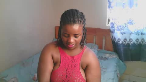 Snapshot of sexylucy33 chatting on February 2026 08:44:01 AM sexylucy33 online show from February 2026 08:44:01 AM