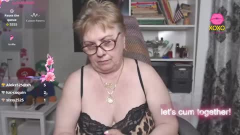 sexylynette4u online show from June 2026 02:33:01 PM
