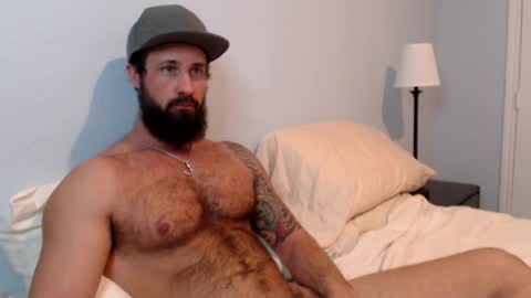Snapshot of sexymanmk26 chatting on January 2025 12:30:01 AM lets go private im ready to play pvt cum online show from January 2025 12:30:01 AM