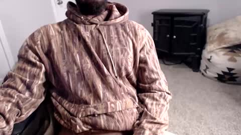 Snapshot of sexymanmk26 chatting on December 2025 01:17:02 PM lets go private im ready to play pvt cum online show from December 2025 01:17:02 PM