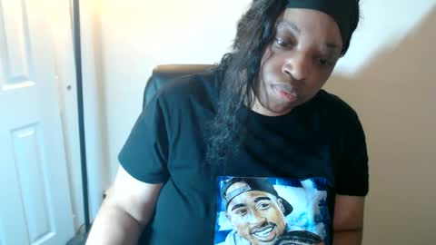 Snapshot of sexymona1218 chatting on April 2026 08:39:02 AM SexyMona online show from April 2026 08:39:02 AM