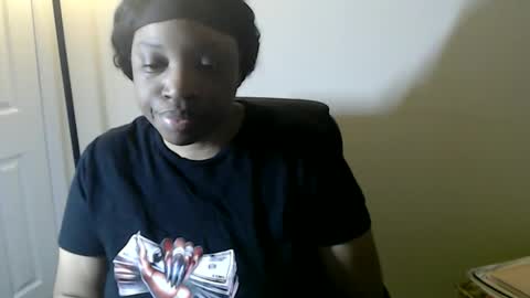 Snapshot of sexymona1218 chatting on May 2026 08:53:02 AM SexyMona online show from May 2026 08:53:02 AM