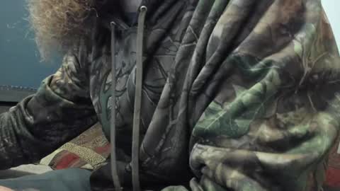 Sexymountainman420 online show from October 2025 07:30:02 PM