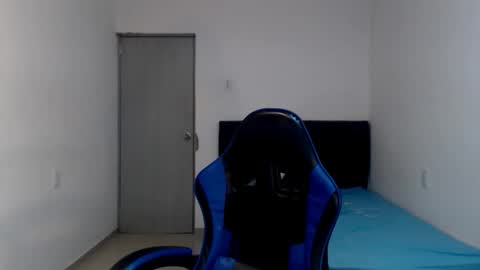 Natalia Duran online show from April 2026 06:57:01 PM