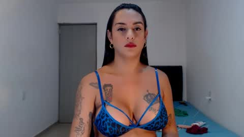Natalia Duran online show from June 2026 01:50:01 PM