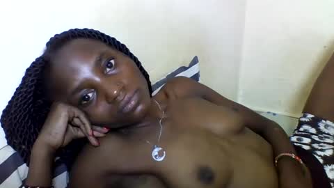 VIVIAN online show from February 2025 09:13:02 AM