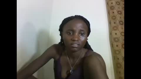 VIVIAN online show from February 2025 06:01:02 PM