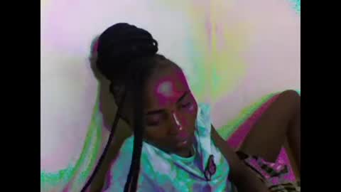 VIVIAN online show from March 2025 11:29:02 AM