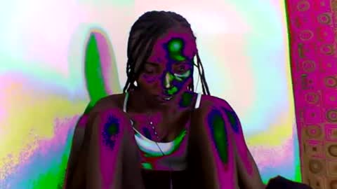 VIVIAN online show from March 2025 06:37:01 PM