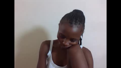 VIVIAN online show from October 2025 07:38:02 AM