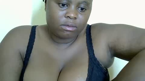 Nonni online show from February 2026 11:03:01 PM