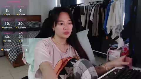 Snapshot of sexypenguin13 chatting on January 2026 08:20:01 AM sexypenguin13 online show from January 2026 08:20:01 AM