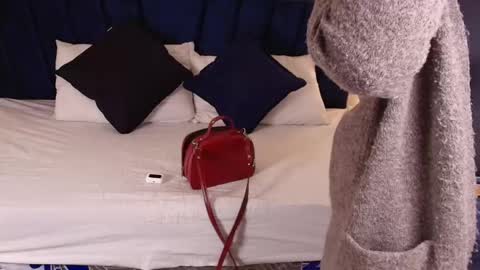 R A C H E L online show from March 2026 12:01:01 PM