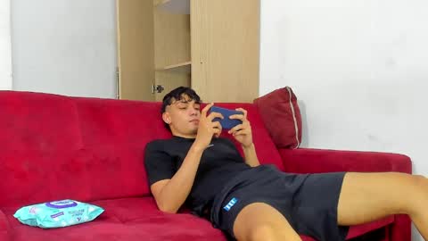 MATIAS-18   THIAHO -18  MAX-19  NICOKALY-19  CAIN-19   MOD ESTEBAN online show from May 2026 07:21:01 PM