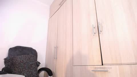    online show from January 2025 04:36:02 AM