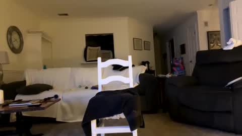 Smooth bi guy online show from March 2026 07:44:01 AM