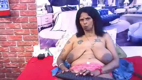 sexyva4u2luv online show from February 2026 07:23:01 AM