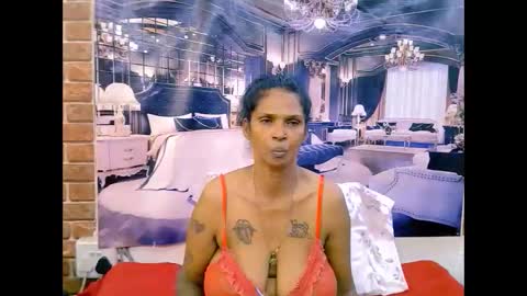 sexyva4u2luv online show from May 2026 11:26:02 AM