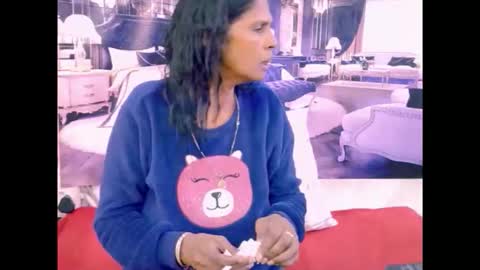 sexyva4u2luv online show from May 2026 05:36:02 AM