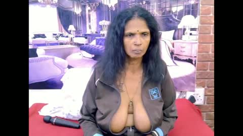 sexyva4u2luv online show from July 2026 05:35:02 AM